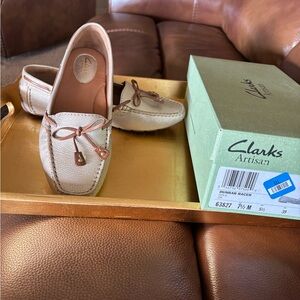 Clarks Artisan Cream Loafers with Tan Accents